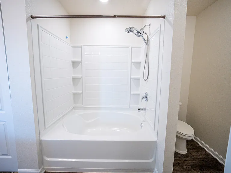 2528 Acorn Creek Rd — Photo 4