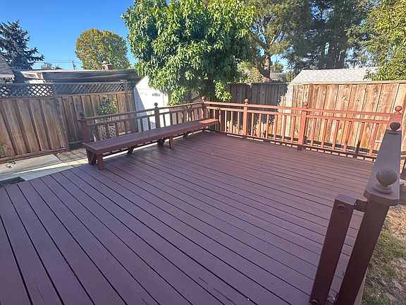 2nd image of 2023 La Salle Dr #A
