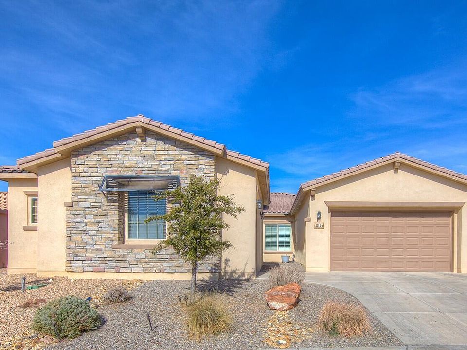 1st image of 4014 Plaza Colina NE