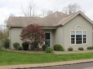 3533 Hunters Woods Blvd, New castle, PA 16105