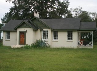 1004 Cobb Cheek Rd, Cobb, GA 31735