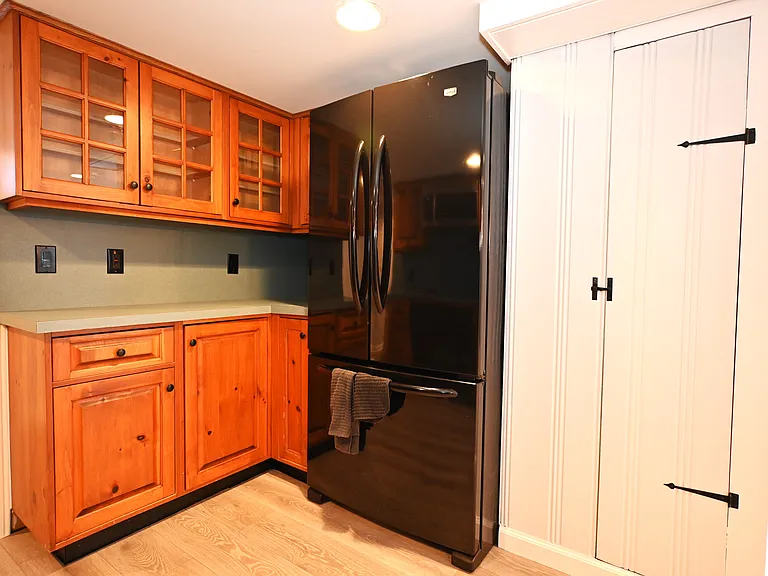 241 Wrentham Rd — Photo 7