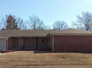 709 S Ohio Ave, Okmulgee, OK 74447
