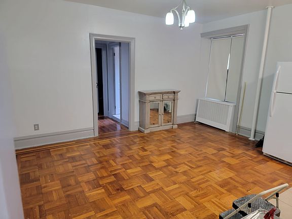 2nd image of 8610 109th St APT B1