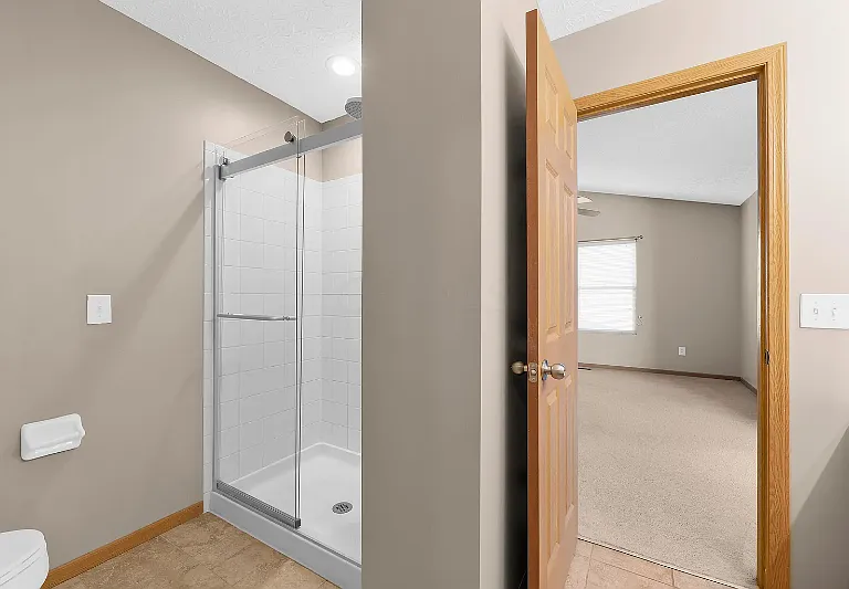 6036 Pennington Creek Dr — Photo 9