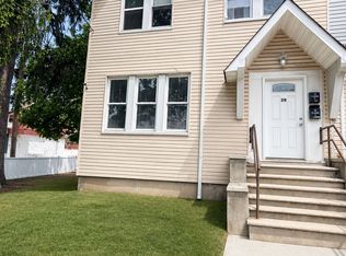28 11th Ave APT 1, East Orange, NJ 07018