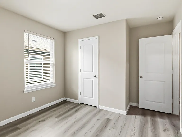 15027 Harbor Lndg — Photo 25