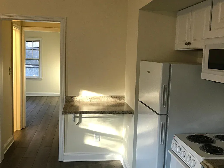 306 Patterson Ct #2 — Photo 4