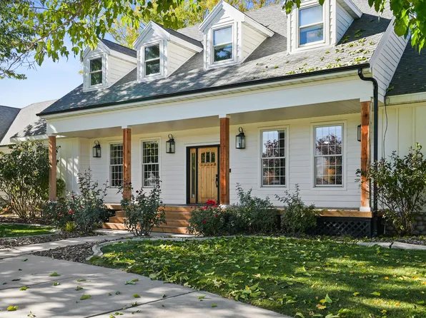 11666 S Gold Dust Dr, South Jordan, UT 84095