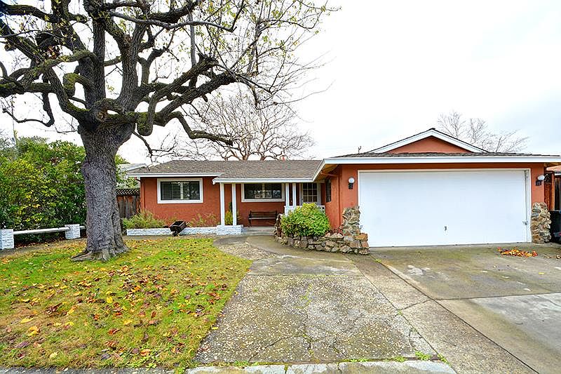 1st image of 2451 Neville Ave
