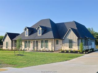 12901 Mallet Way, College Station, TX 77845