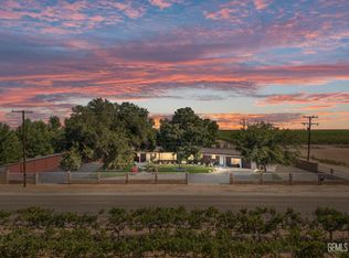 32994 Woollomes Ave, Delano, CA 93215