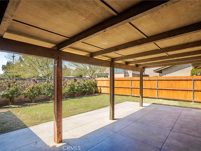 8331 Grand Ave — Photo 23