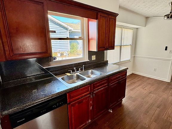 4th image of 6293 Dupree Dr
