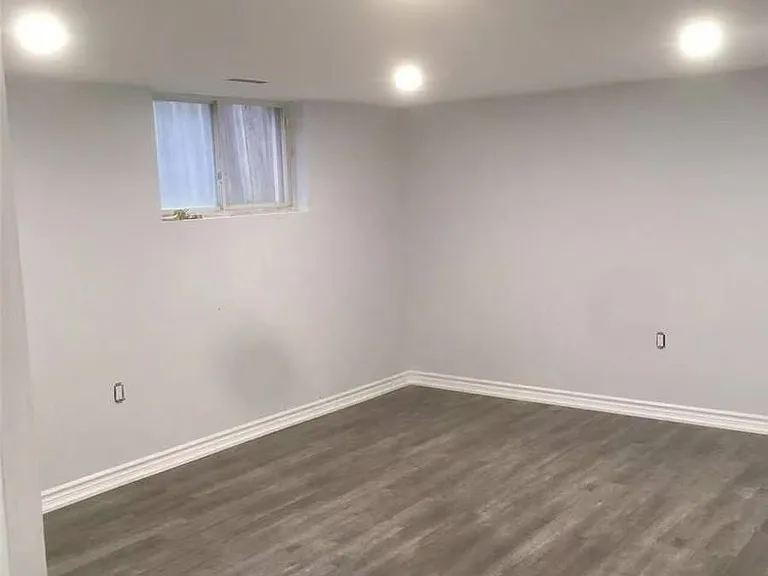 191 Pleasant Ave #BASEMENT — Photo 5