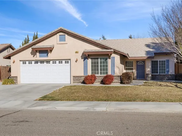 16010 Holly Brook Ln, Victorville, CA 92395