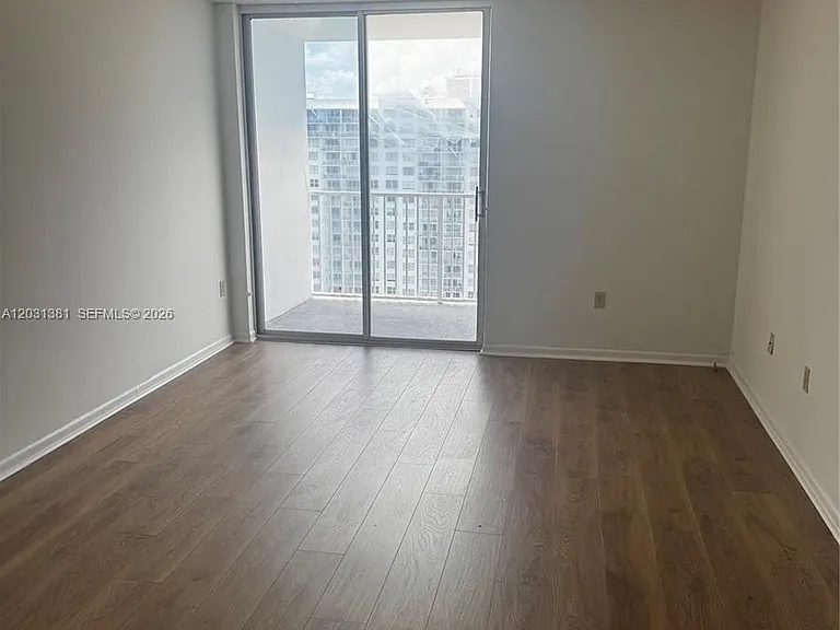 2851 NE 183rd St #2004E — Photo 4