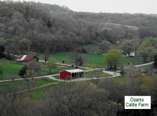 1306 County Road 955, Squires, MO 65755