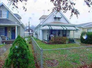 1916 Chestnut St, Kenova, WV 25530