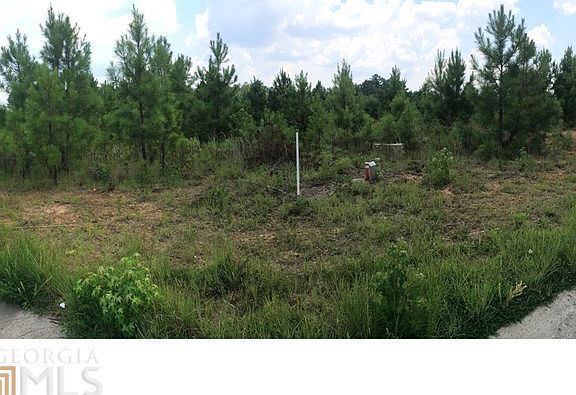 2nd image of 146 Chaucer Ln