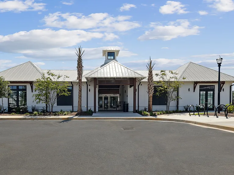 Clear Lake Reserve Townhomes — Photo 13