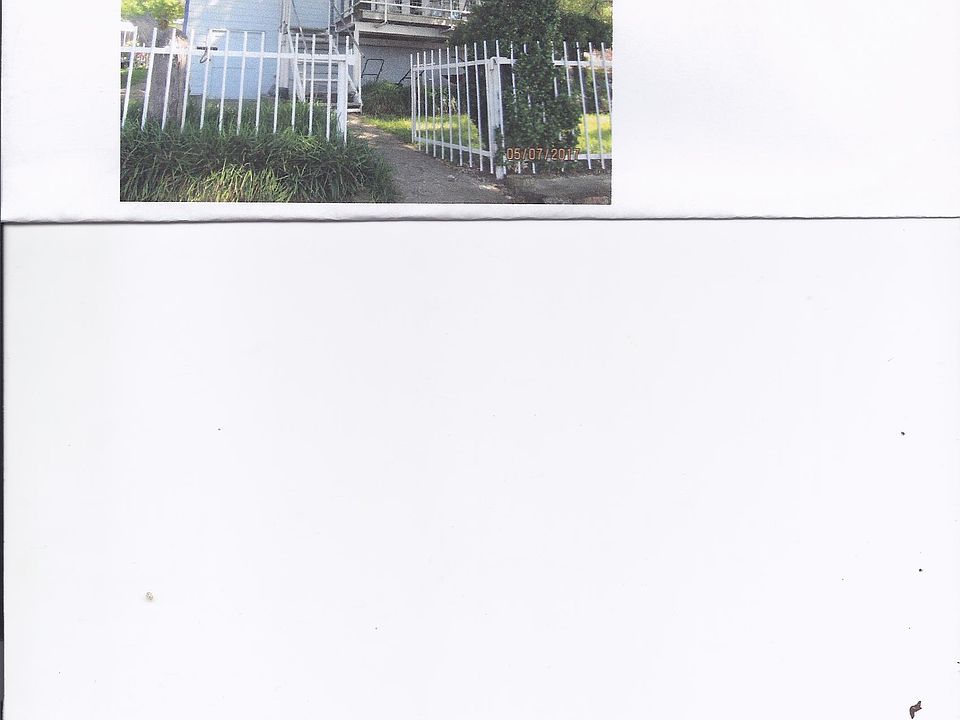 1st image of 301 County Road 592