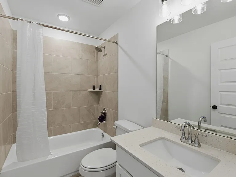 6518 Poplar Meadow Ln — Photo 24