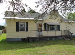 103 Silver Lake Rd, Eagle River, WI 54521