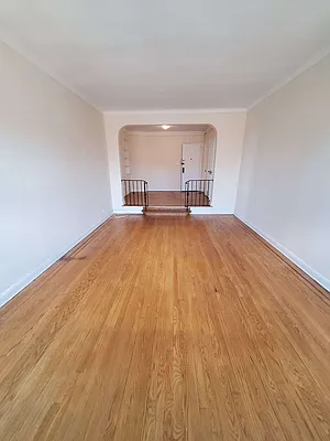 Rented by Contact Realty | media 39