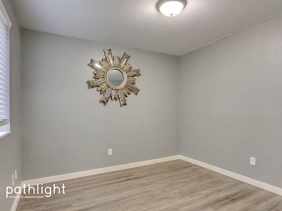 4th image of 7219 176th Street Ct E