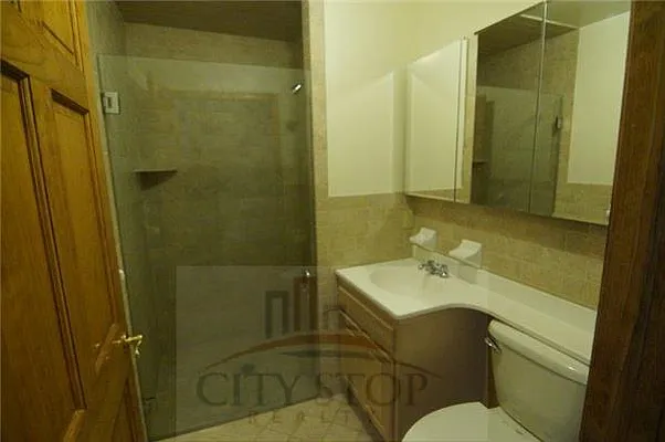 Rented by City Stop Realty | media 15