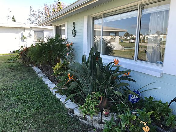2nd image of 48 Azalea Dr