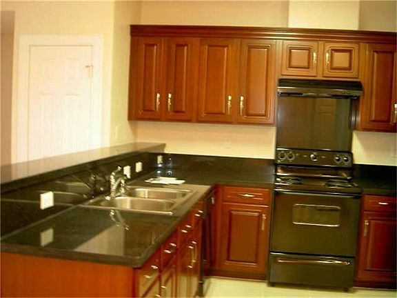 4th image of 6655 W Sam Houston Pkwy S Unit 1H