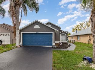 9904 Dean Acre Dr, Orlando, FL 32825