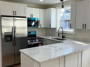 136 Houston St, Providence, RI 02905