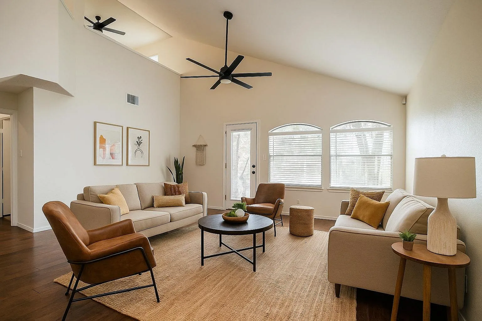 3 bed, 2.5 bath, 1650 sqft, $2,395 — Photo 1