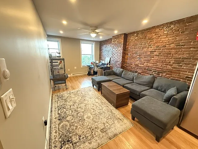 305 North St #7 — Photo 2