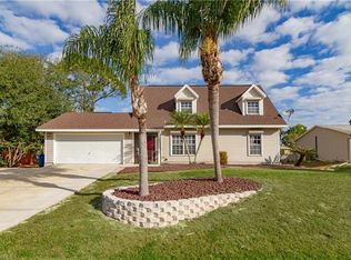 8333 Cardinal Rd, Fort Myers, FL 33967