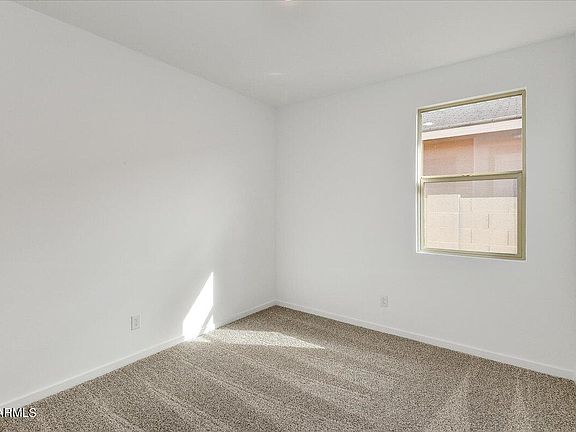 5th image of 16044 W EL CORTEZ Place