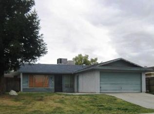 212 Comet Ct, Bakersfield, CA 93308