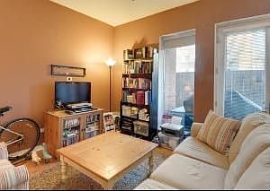 2nd image of 2065 N Kedzie Ave #107