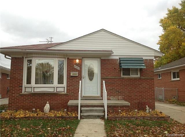 1st image of 4121 Lincoln Blvd