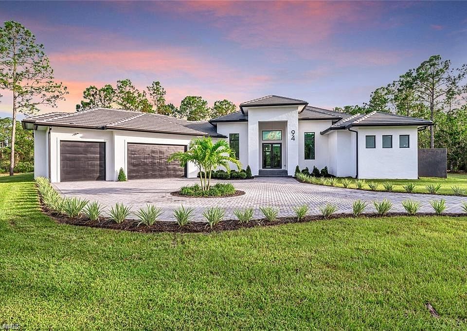 94 29th St SW, Naples, FL 34117 MLS 223000201 Zillow