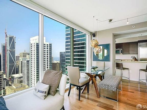 4th image of 425 1st St Unit 3306
