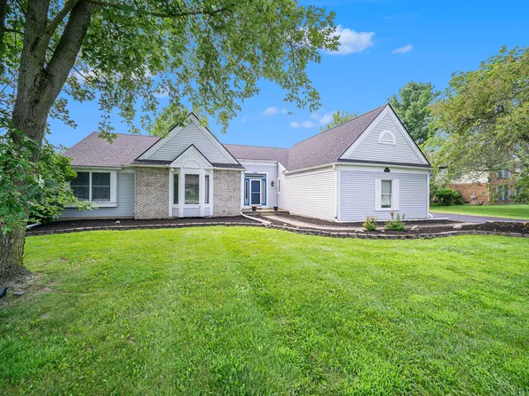 245 Winchester Dr, Saline, MI 48176