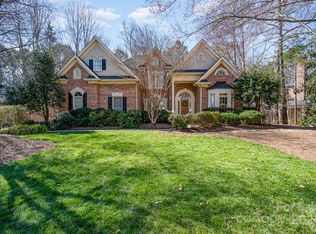 3511 Fawn Hill Rd, Matthews, NC 28105