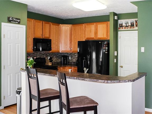 3rd image of 2899 Stratford Way #14A