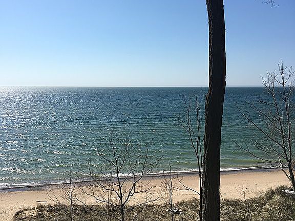 3rd image of 6950 Pier Cove Ln