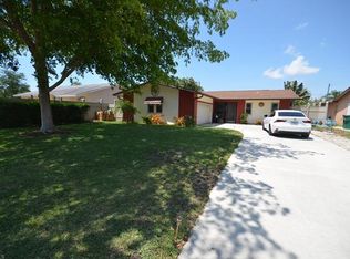 4001 Dale Ave, Naples, FL 34112