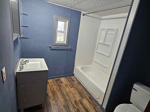 4th image of 4494 Taft Ave SE #C-42